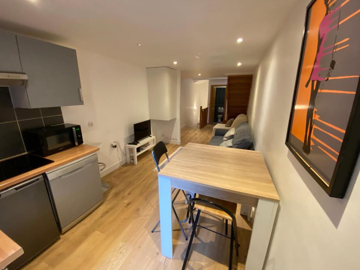 Paris Eiffel Tower Et Disney Apartments, Parkings Gratuits Et Securises, 10 Minutes Metro To Paris Nogent-sur-Seine Εξωτερικό φωτογραφία