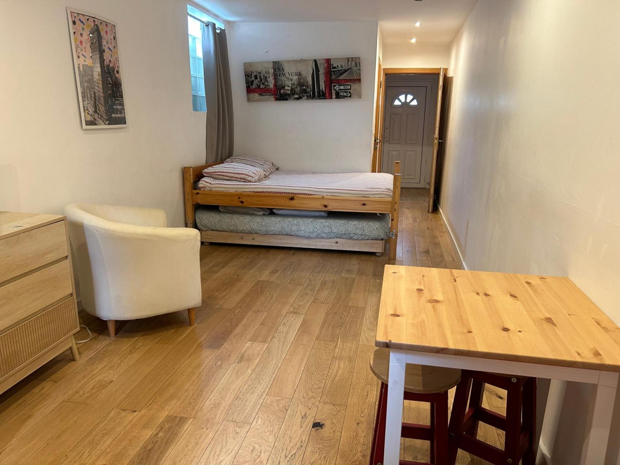 Paris Eiffel Tower Et Disney Apartments, Parkings Gratuits Et Securises, 10 Minutes Metro To Paris Nogent-sur-Seine Εξωτερικό φωτογραφία